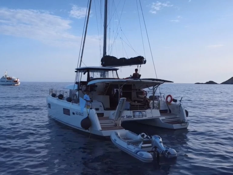 Location bateau Lagoon Lagoon 42 à Nettuno sur Samboat