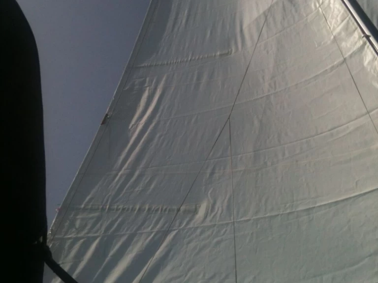 Louez un Bénéteau Oceanis 31 à Nikiána