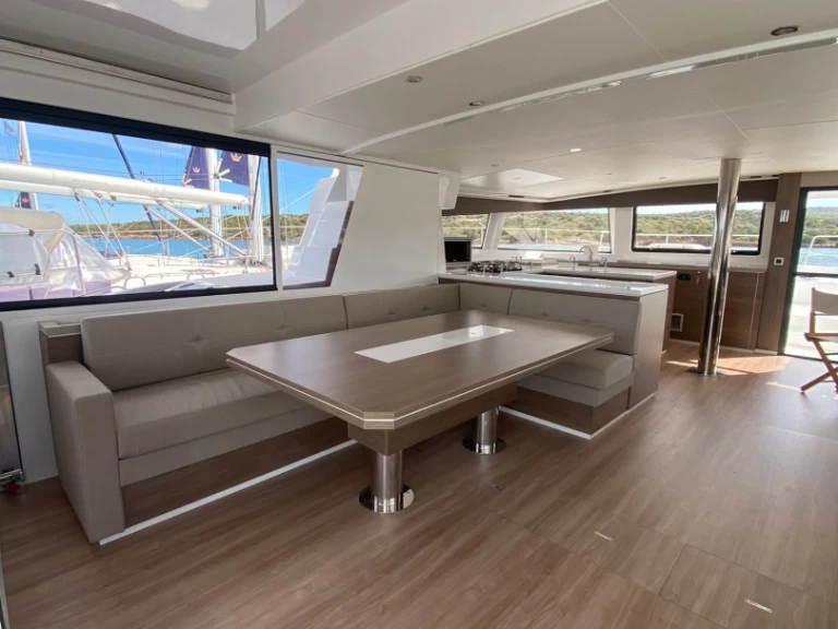 Bali Bali 5.4 a louer à Golfo Aranci