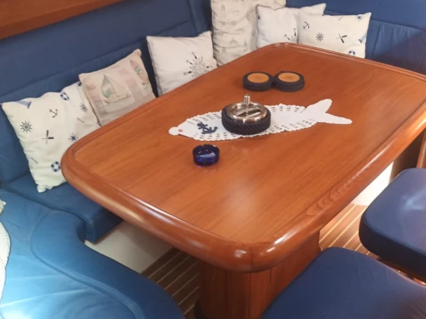 Louer Voilier avec ou sans skipper Ocean Yachts à Álimos