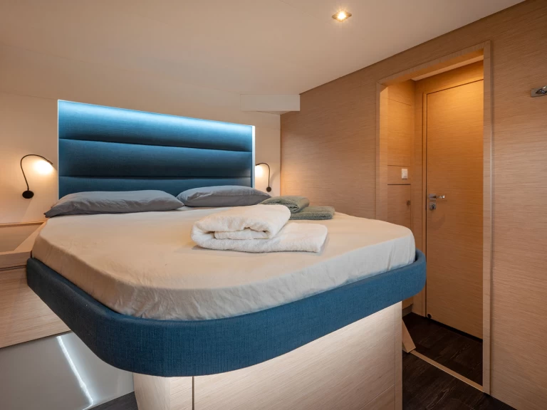 Louez un Fountaine Pajot Tanna 47 à Castellammare di Stabia