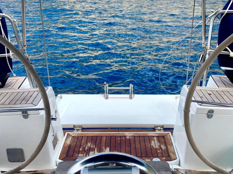 Dufour Dufour 425 a louer à Piombino