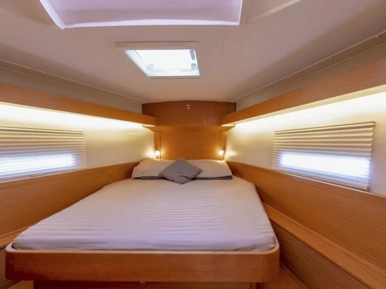 Louez un Dufour Dufour 430 Grand Large à Lefkáda