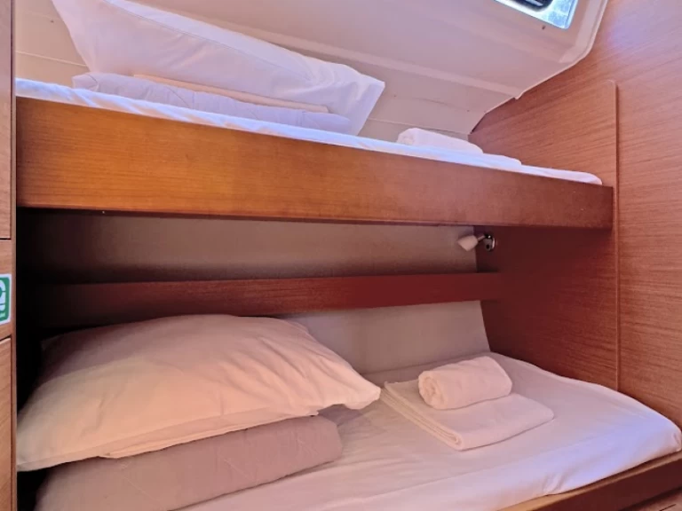 Louez un Dufour Dufour 430 Grand Large à Préveza