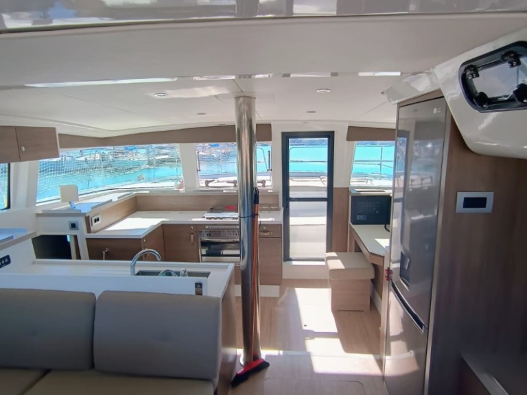 Location bateau Capo d'Orlando pas cher Bali 4.2