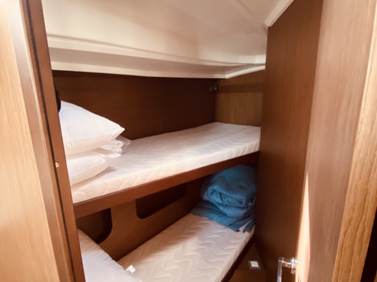 Louez un Bénéteau Oceanis 40.1 à Lefkáda