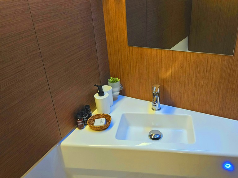 Location bateau Fethiye pas cher Oceanis 40.1