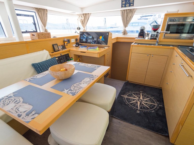 Location Catamaran Lagoon avec permis