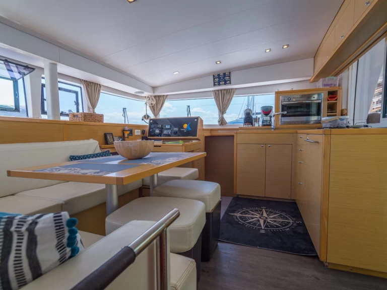 Lagoon Lagoon 400 S2 a louer à Volos