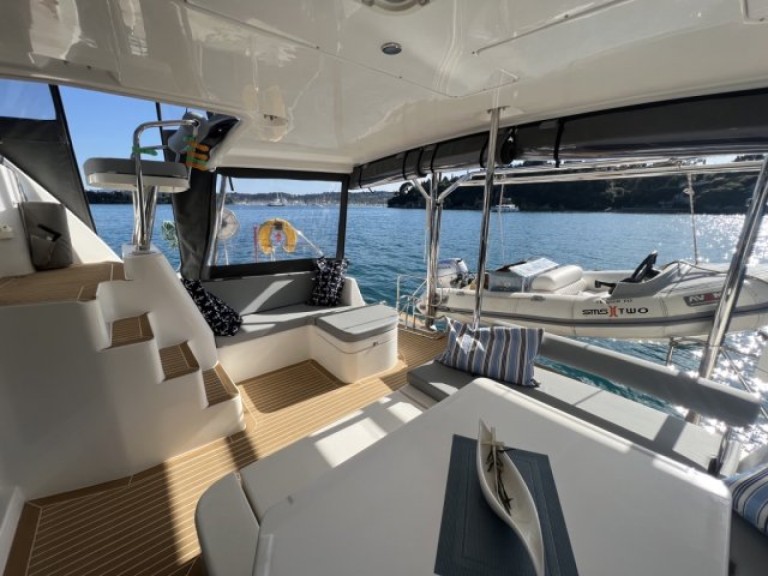 Louer Catamaran avec ou sans skipper Leopard à Corfou