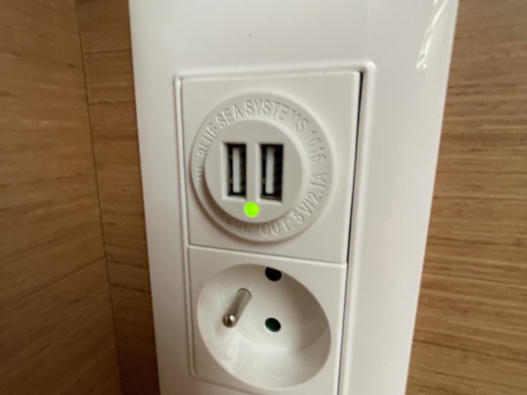 Location Catamaran Excess avec permis