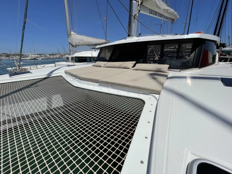 Location bateau Fountaine Pajot Lucia 40 à San Miguel De Abona sur Samboat