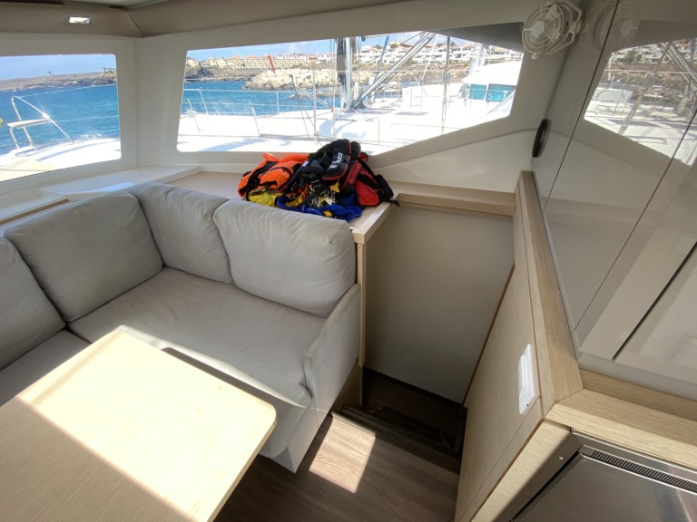 Fountaine Pajot Lucia 40 a louer à San Miguel De Abona