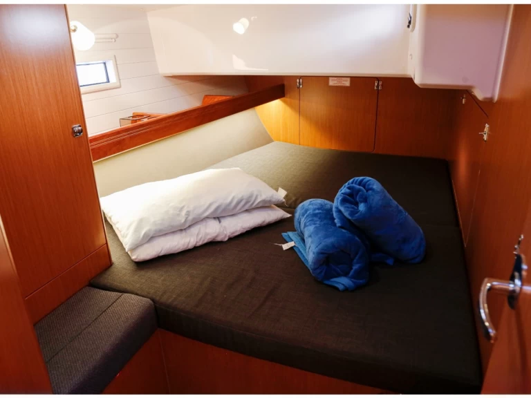 Location à Olbia - Bavaria Cruiser 46 sur SamBoat