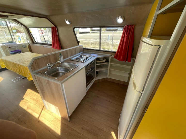 Nicols Yacht Classic Groupe 6-11 p. a louer à Sablé-sur-Sarthe