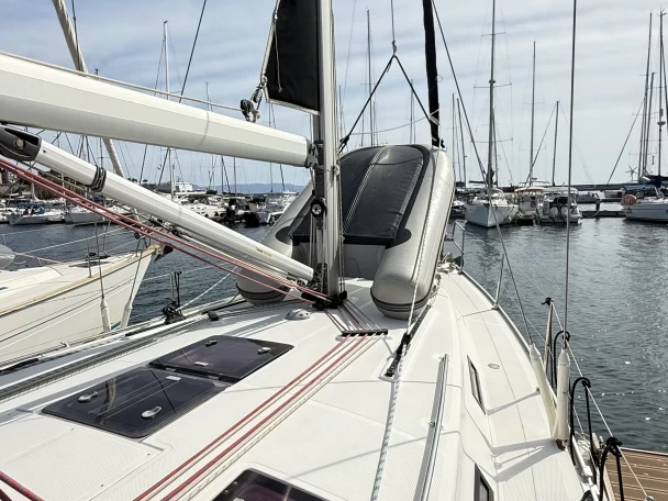 Location à Kavála - Bavaria Bavaria 40 Cruiser sur SamBoat