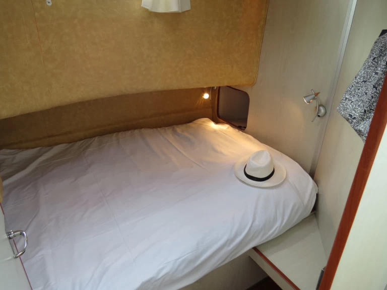 Location à Grez-Neuville - Nicols Yacht Confort Groupe 8-10 p. sur SamBoat