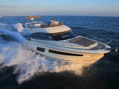 Noleggio barche Giardini-Naxos economico Prestige 450 Fly