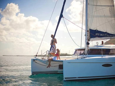 Yacht charter Kendwa billig Custom made