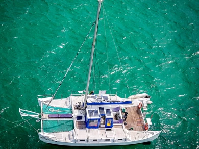 Hire Catamaran Custom Made with a boat licence