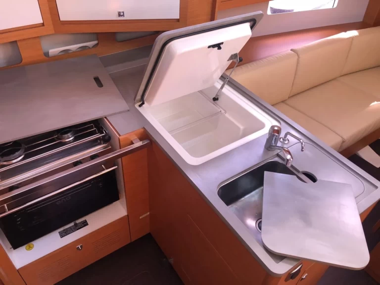 Louez un Dufour Dufour 37 à Palerme