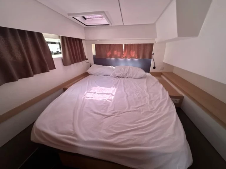 Location bateau Cagliari pas cher Elba 45