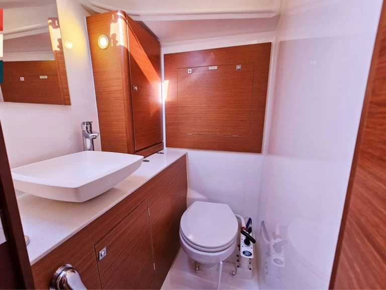 Louez un Dufour Dufour 390 à Cagliari