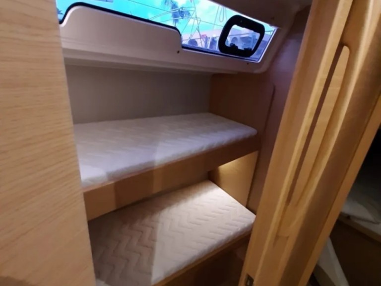 Location à Palerme - Dufour Dufour 430 sur SamBoat