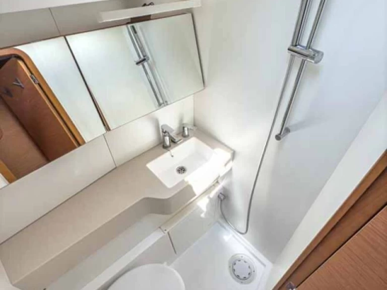 Louez un Dufour Dufour 44 à Palerme