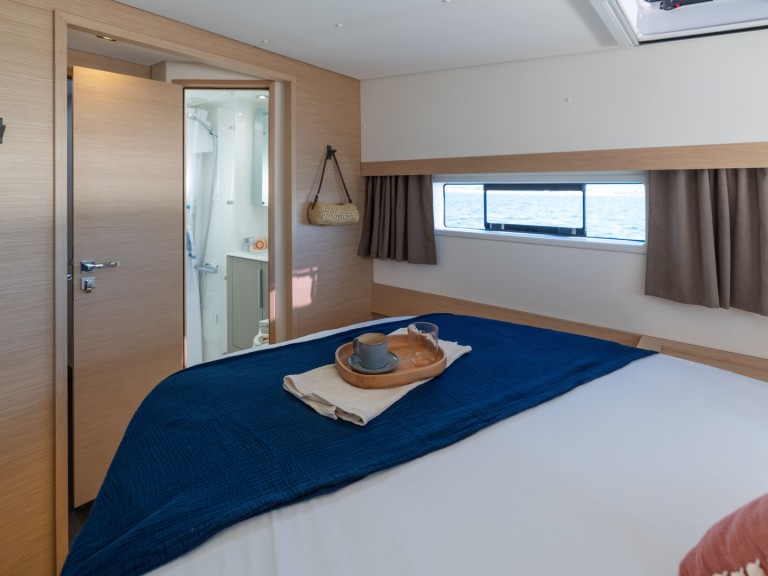 Location Catamaran Fountaine Pajot avec permis