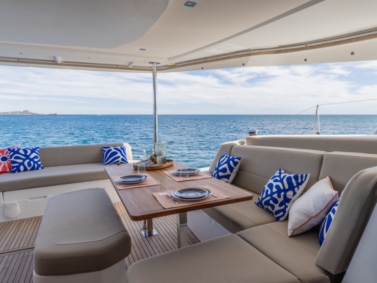Location à Portimão - Fountaine Pajot FP 44 sur SamBoat