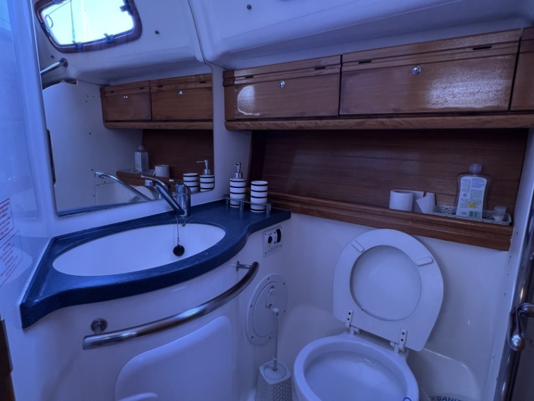 Louer Voilier avec ou sans skipper Bavaria à Kavála