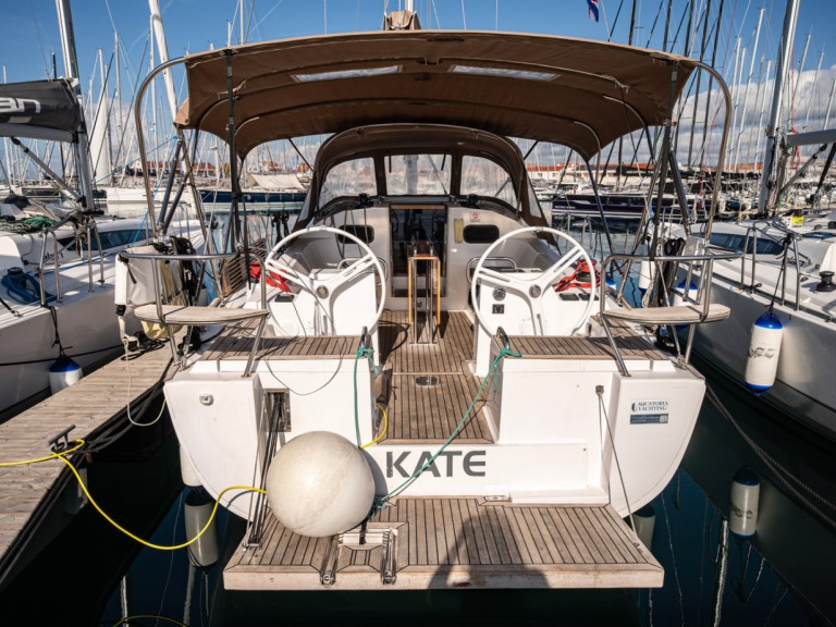 Louer Voilier avec ou sans skipper Elan à Pirovac