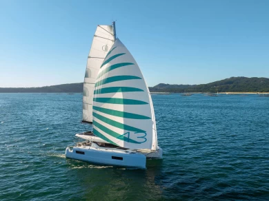 Hire a Lagoon Lagoon 43 - 3 + 1 cab. OW Seget Donji