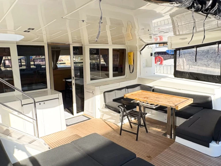 Location bateau Lagoon Lagoon 52 F à Pirovac sur Samboat