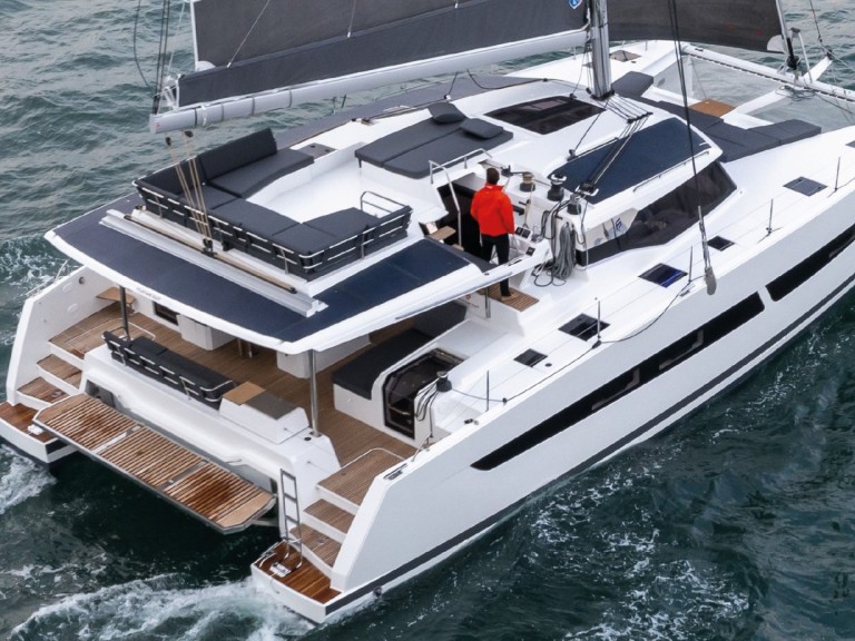 Louez un Fountaine Pajot Aura 51 à Le Marin