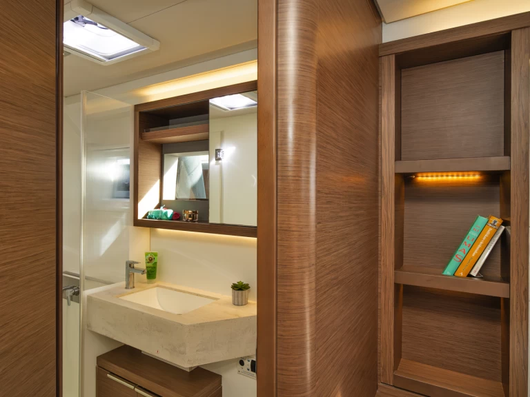 Louez un Lagoon Lagoon 50 à Álimos