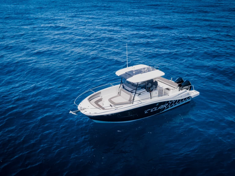 Jeanneau Cap Camarat 9.0 CC a louer à Le Gosier