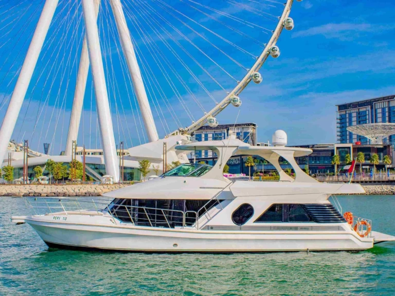 Location bateau Blue-Water 62 à Dubai Marina sur Samboat