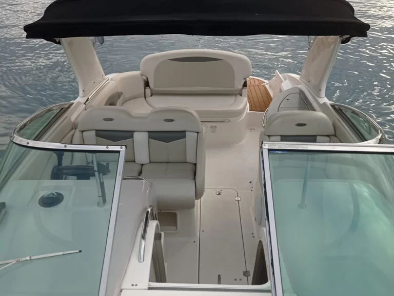 Louez un Chaparral 275 ssi à Split