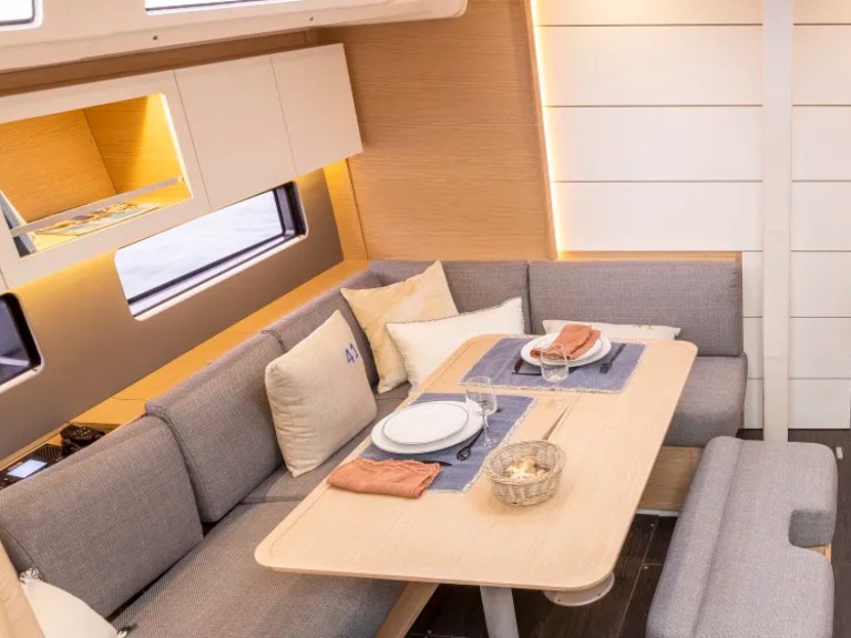 Location bateau Saint George pas cher Moorings 41.3