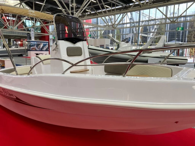 Location bateau marinesite 19 open à Sirmione sur Samboat