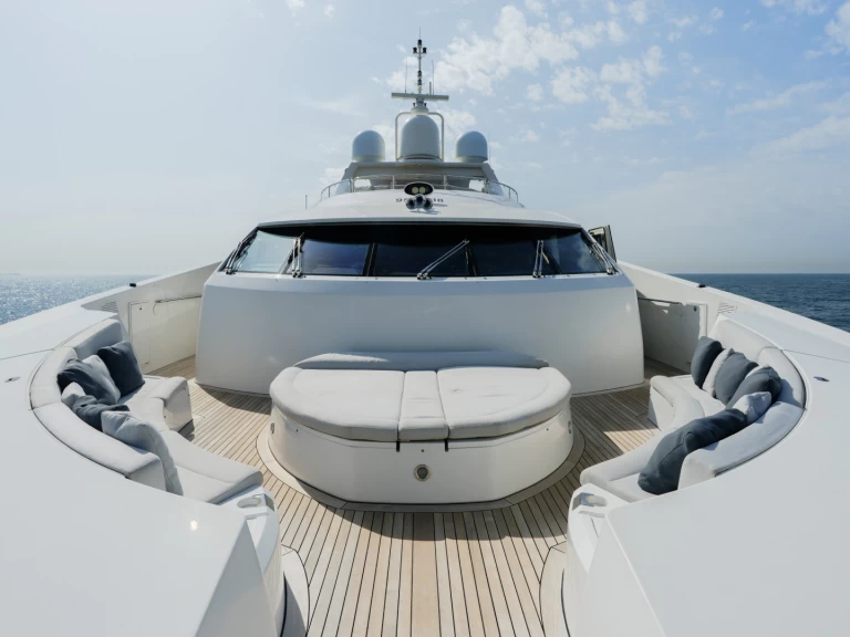 Location bateau Dubaï harbour pas cher Encore