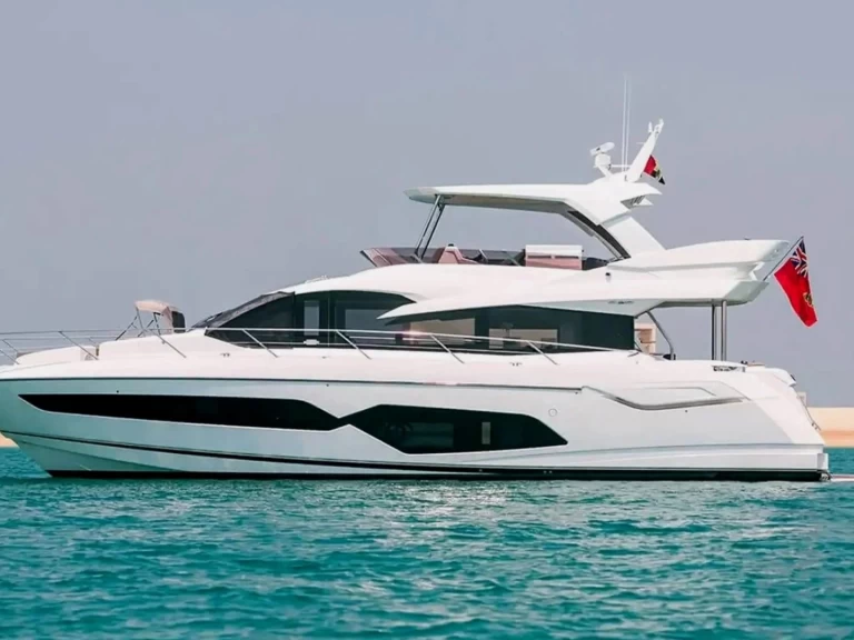 Yacht à louer à Dubai Marina au meilleur prix