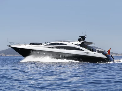 Sunseeker Predator 82 te huur van particulier of professional in Ibiza (Ville)