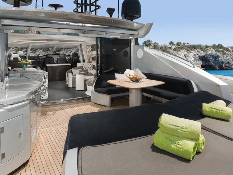 Location Bateau à moteur à Ibiza (Ville) - Sunseeker Predator 82