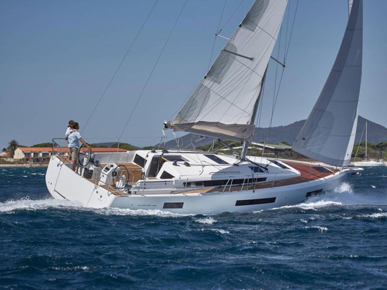 Location bateau Jezera pas cher Sun Odyssey 440