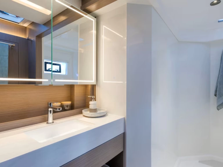 Louez un Leopard Moorings 5200 à Placencia