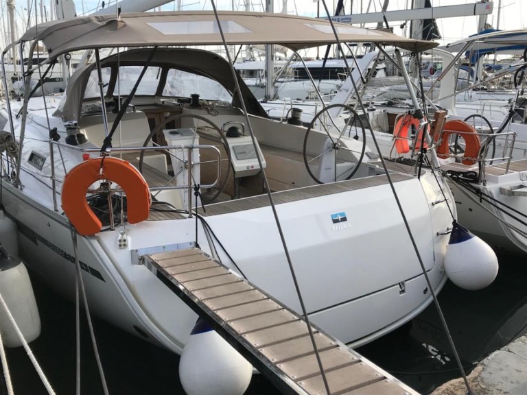Bavaria Cruiser 51 a louer à Mykonos (Île)