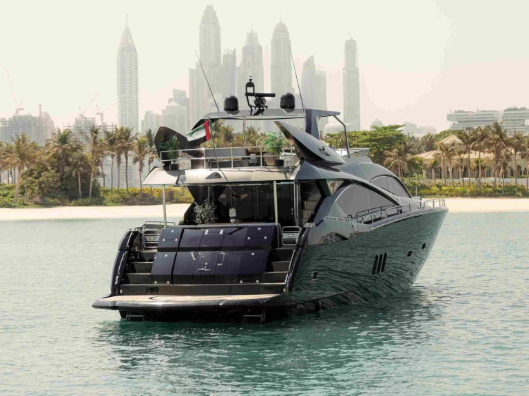 Louer Yacht avec ou sans skipper Sunseeker à Dubai Marina
